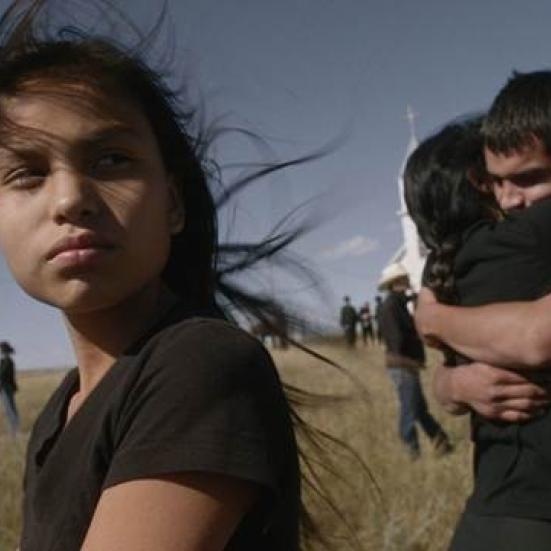 Foto fra filmen "Songs my brothers taught me"